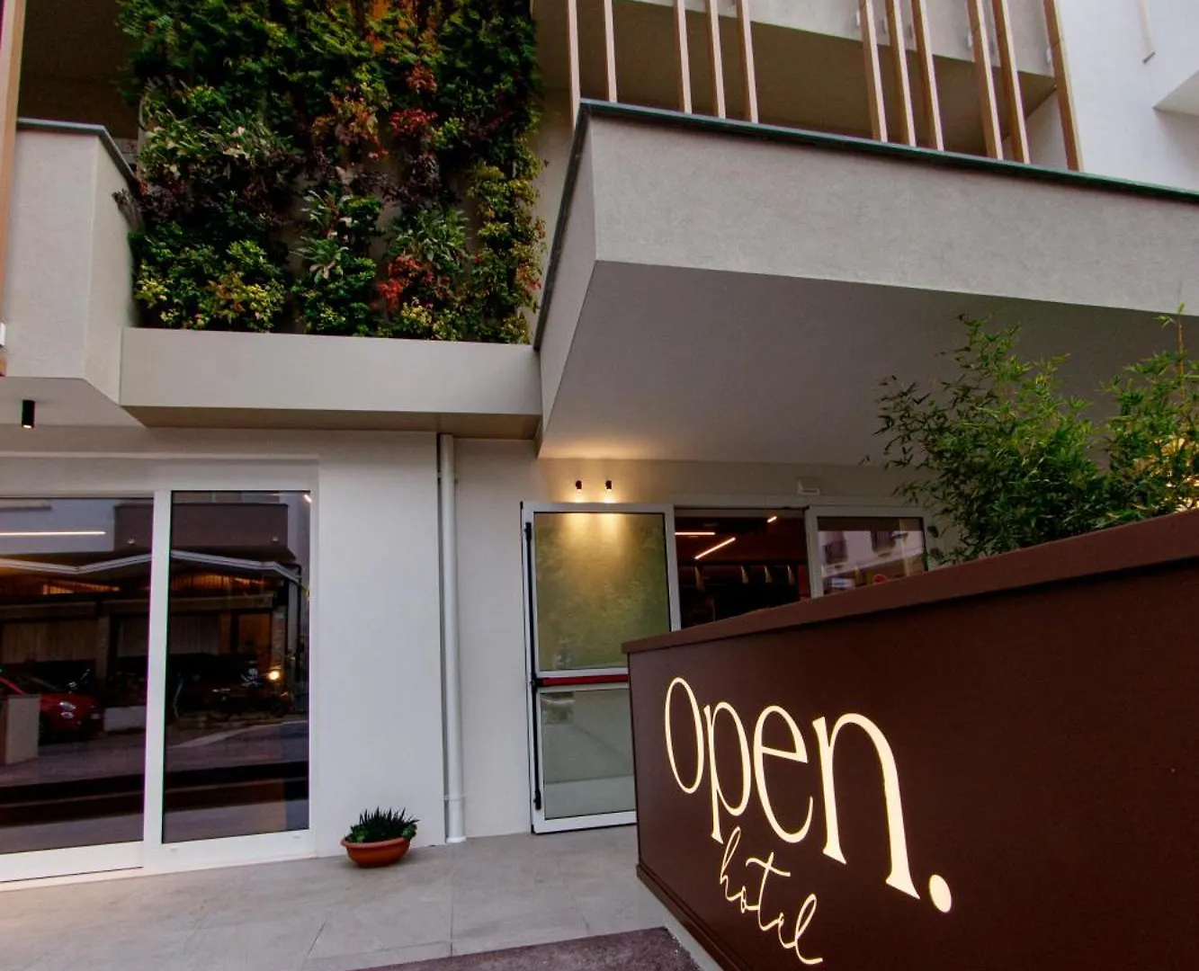 ****  Open Hotel Rimini Italien